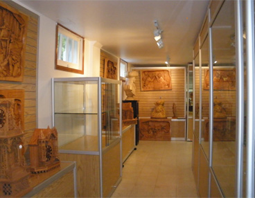 Wood Carving Charicatures