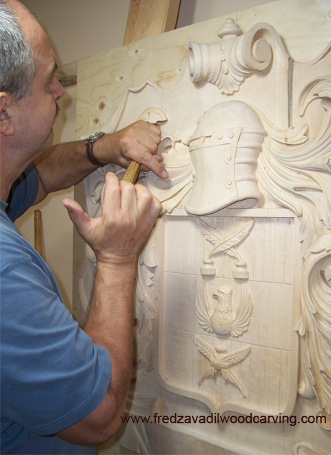 Carved family crest 12 | Custom Wood Carving and Religious Sculptures